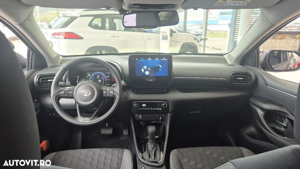 Toyota Yaris 1.5 VVT-i HSD Dynamic - 12