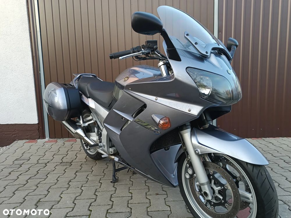 Yamaha FJR - 1
