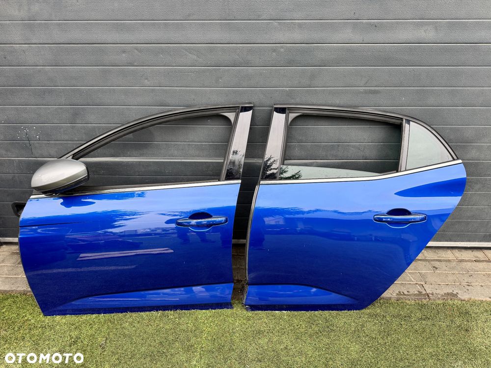 DRZWI LEWY PRZÓD TYŁ TYLNE  KOMPLETNE RENAULT MEGANE IV HB TERQH