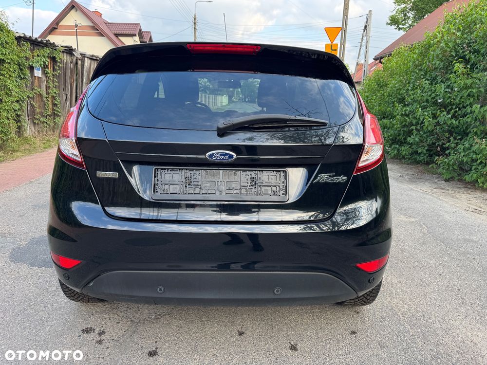 Ford Fiesta 1.0 EcoBoost Start-Stop Champions Edition - 4
