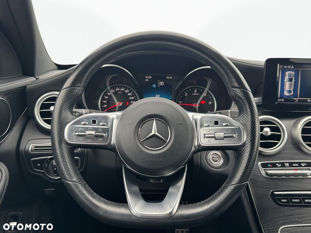 Mercedes-Benz Klasa C 300 d 4MATIC 9G-TRONIC - 12