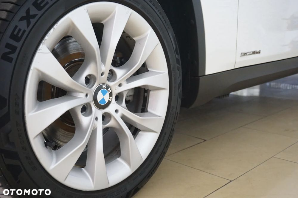 BMW X1 sDrive16d xLine - 15