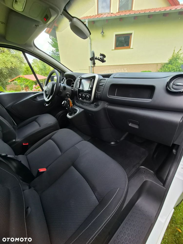 Renault Trafic - 13