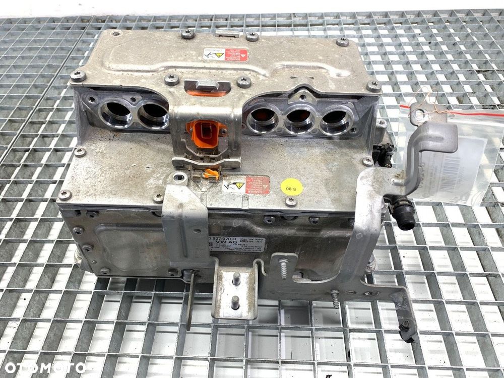 INWERTER FALOWNIK  SKODA SUPERB III Kombi (3V5) 2015 - 2022 1.4 TSI iV 160 kW [218 KM] Hybryda - 2