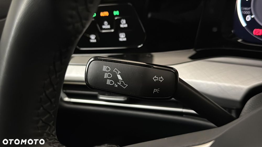 Volkswagen Golf Variant 2.0 TDI Life - 33