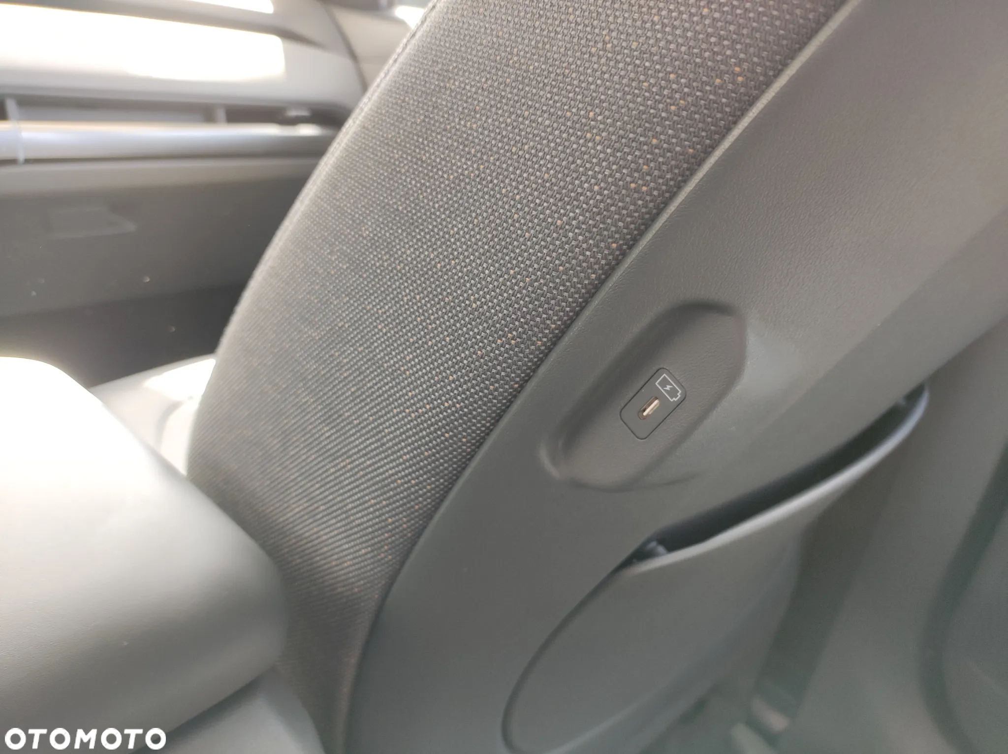 Kia EV3 58.3kWh Air - 16