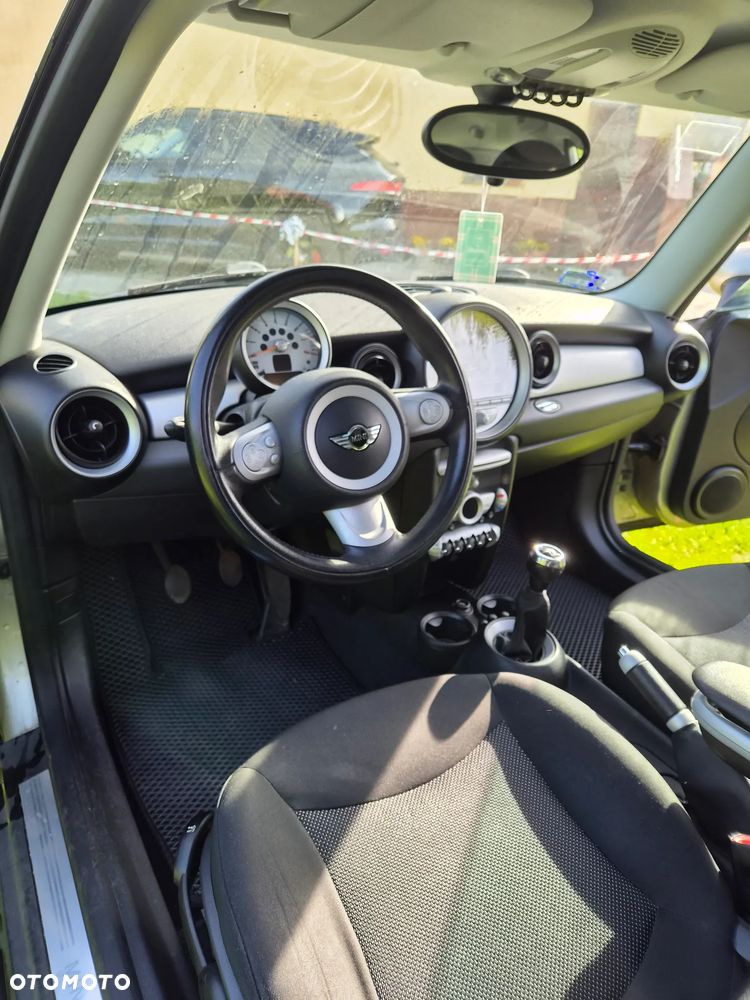 MINI ONE Standard - 2