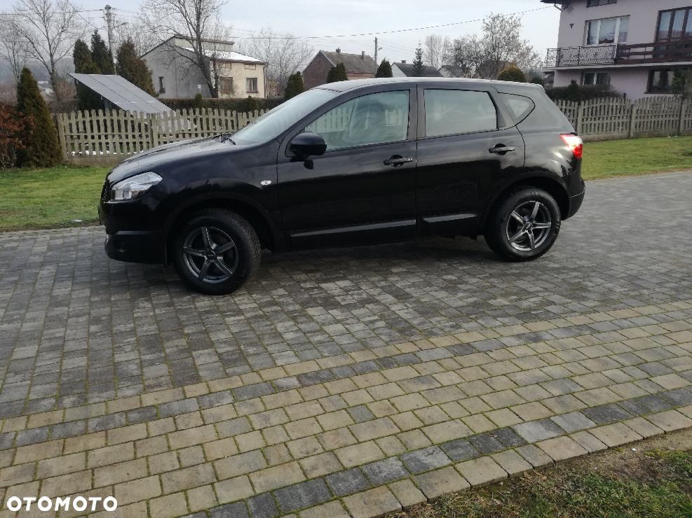 Nissan Qashqai 1.6 Visia - 14