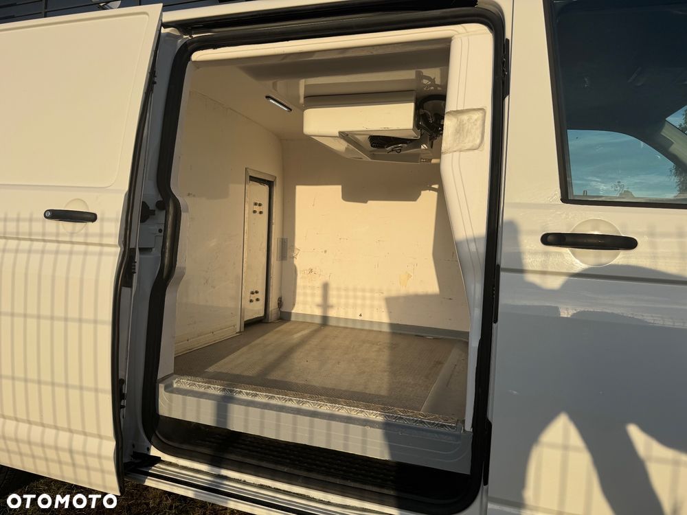Volkswagen Transporter - 6