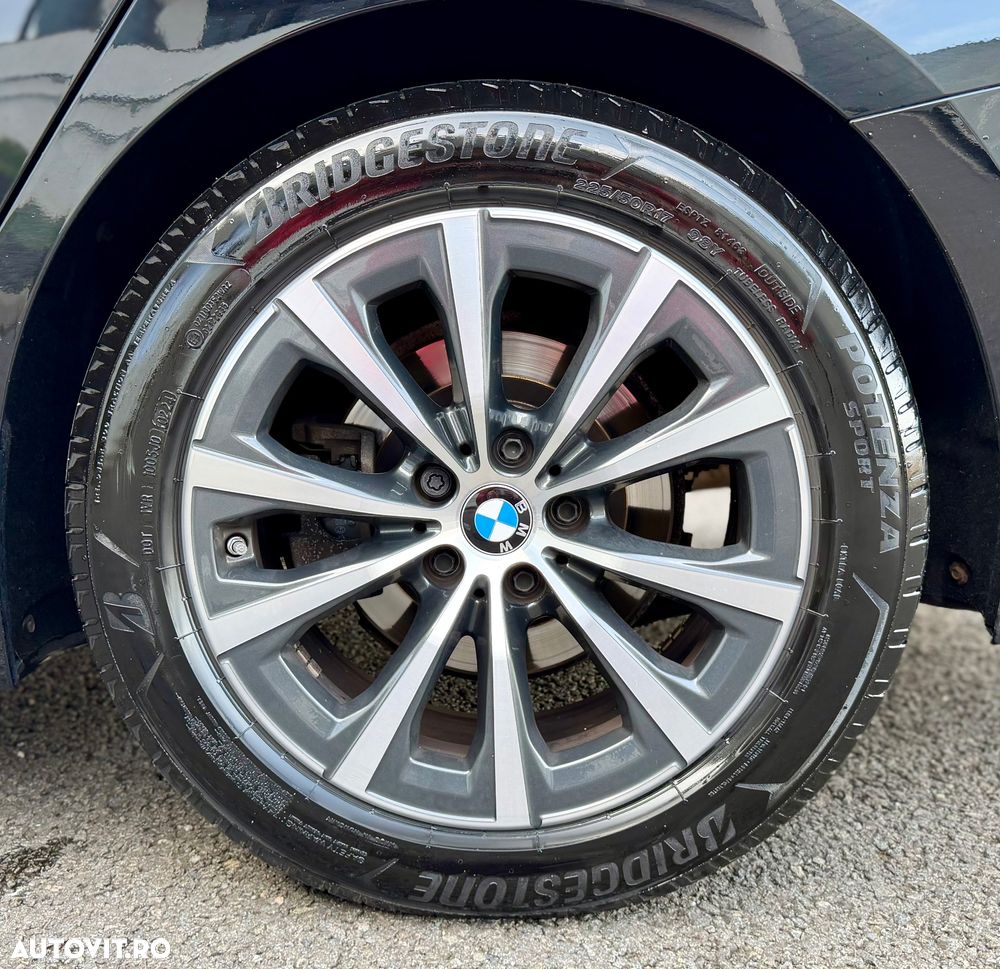 BMW Seria 3 320d Touring Aut. Sport Line - 24