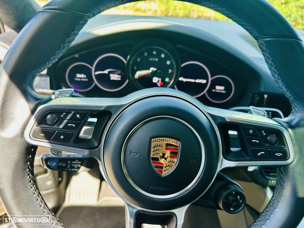 Porsche Cayenne GTS - 22