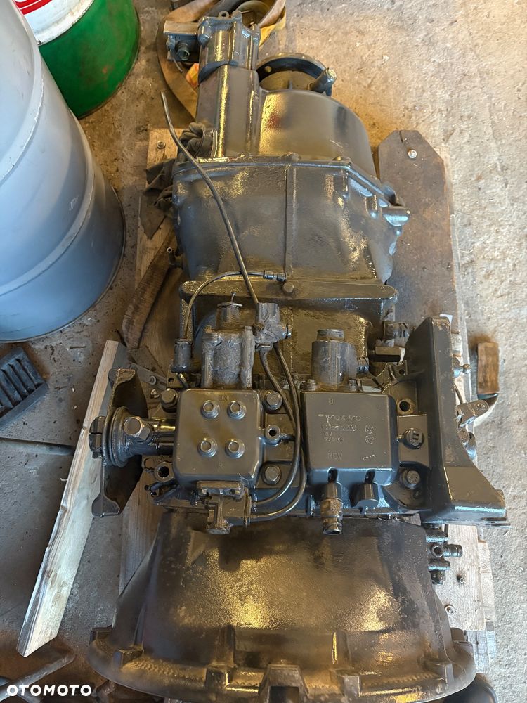 Skrzynia biegów manualna Volvo VT2514B - 3
