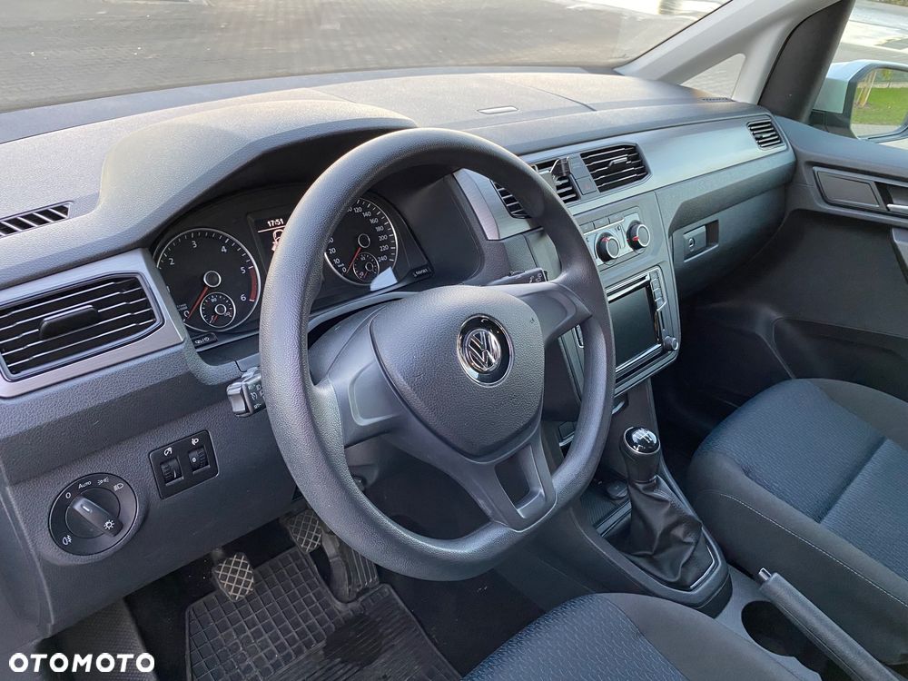 Volkswagen Caddy - 17