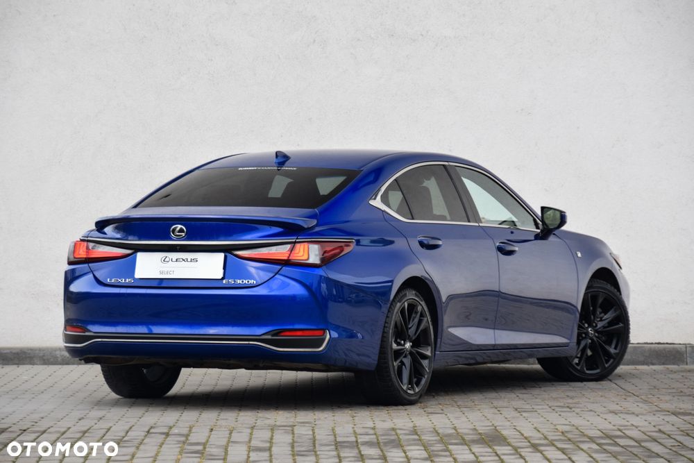Lexus ES 300h F Sport Edition - 6