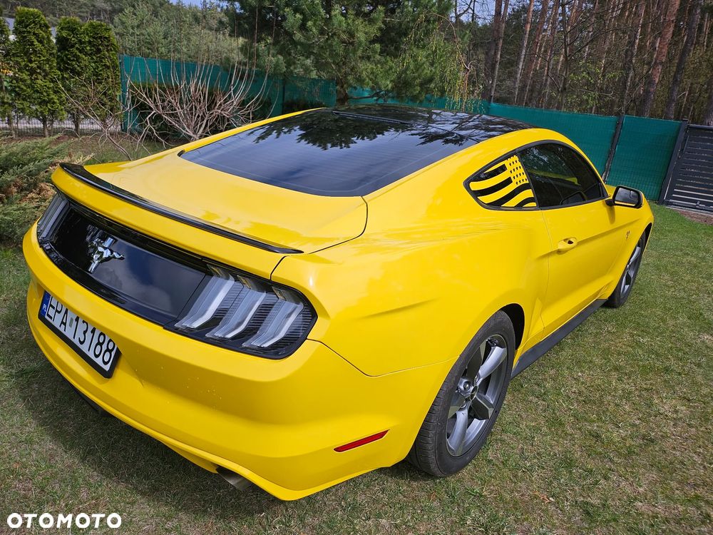 Ford Mustang 3.7 V6 - 8
