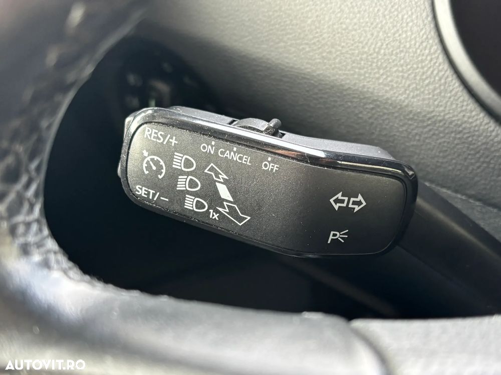 Skoda Octavia 1.6 TDI DSG Ambition - 26