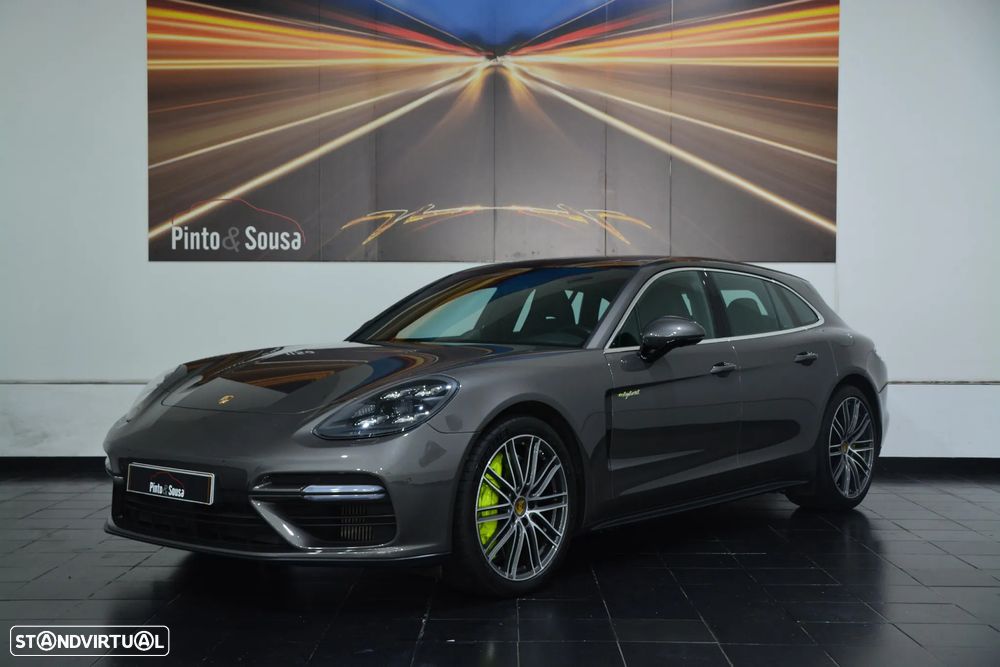Porsche Panamera Sport Turismo Turbo S E-Hybrid - 1