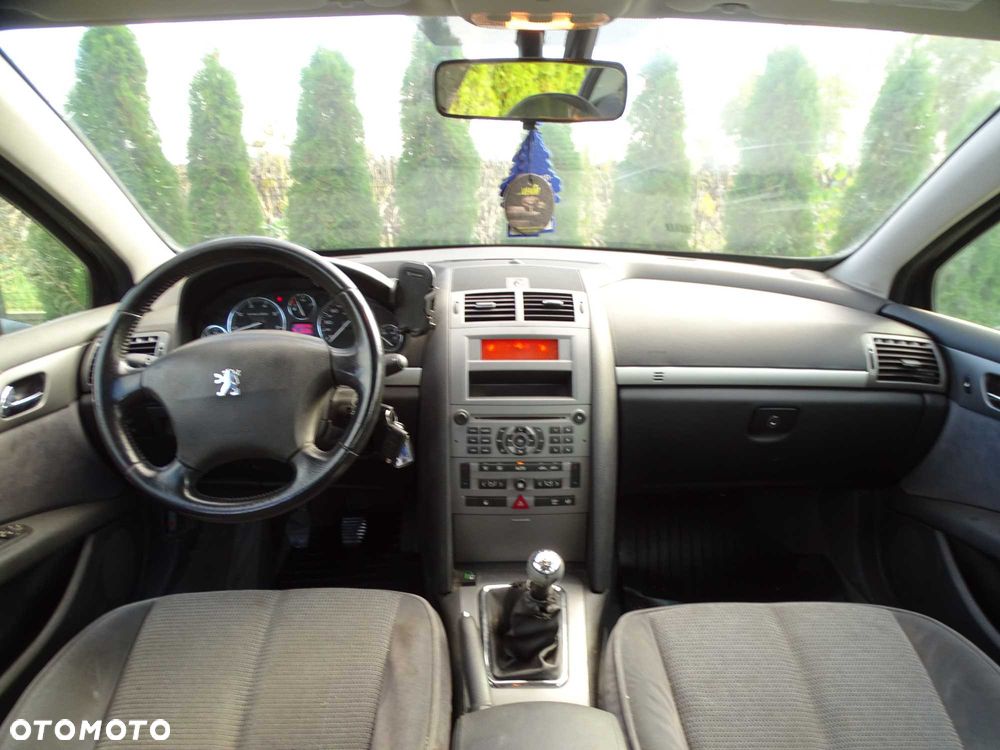 Peugeot 407 - 6