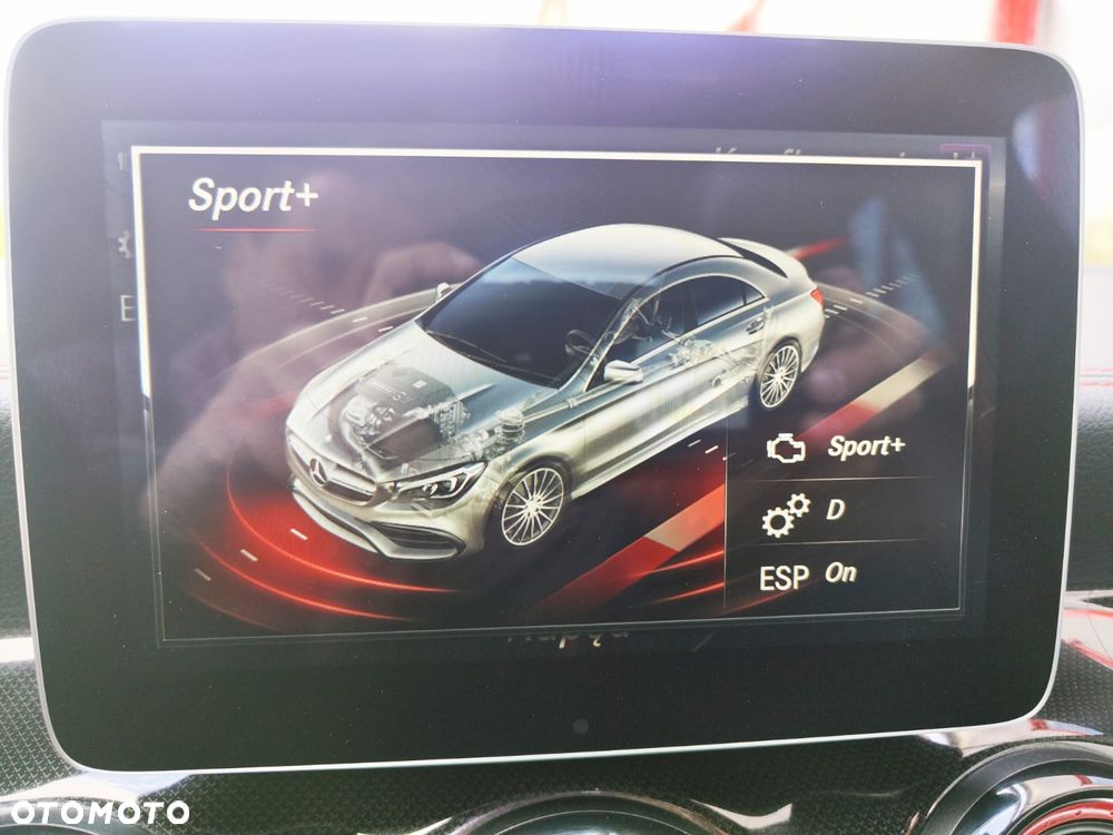Mercedes-Benz CLA - 39