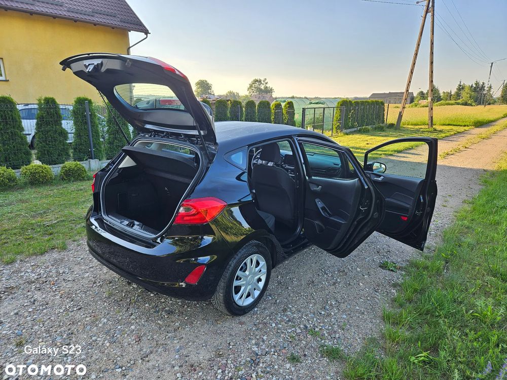 Ford Fiesta 1.1 S&S COOL&CONNECT - 21