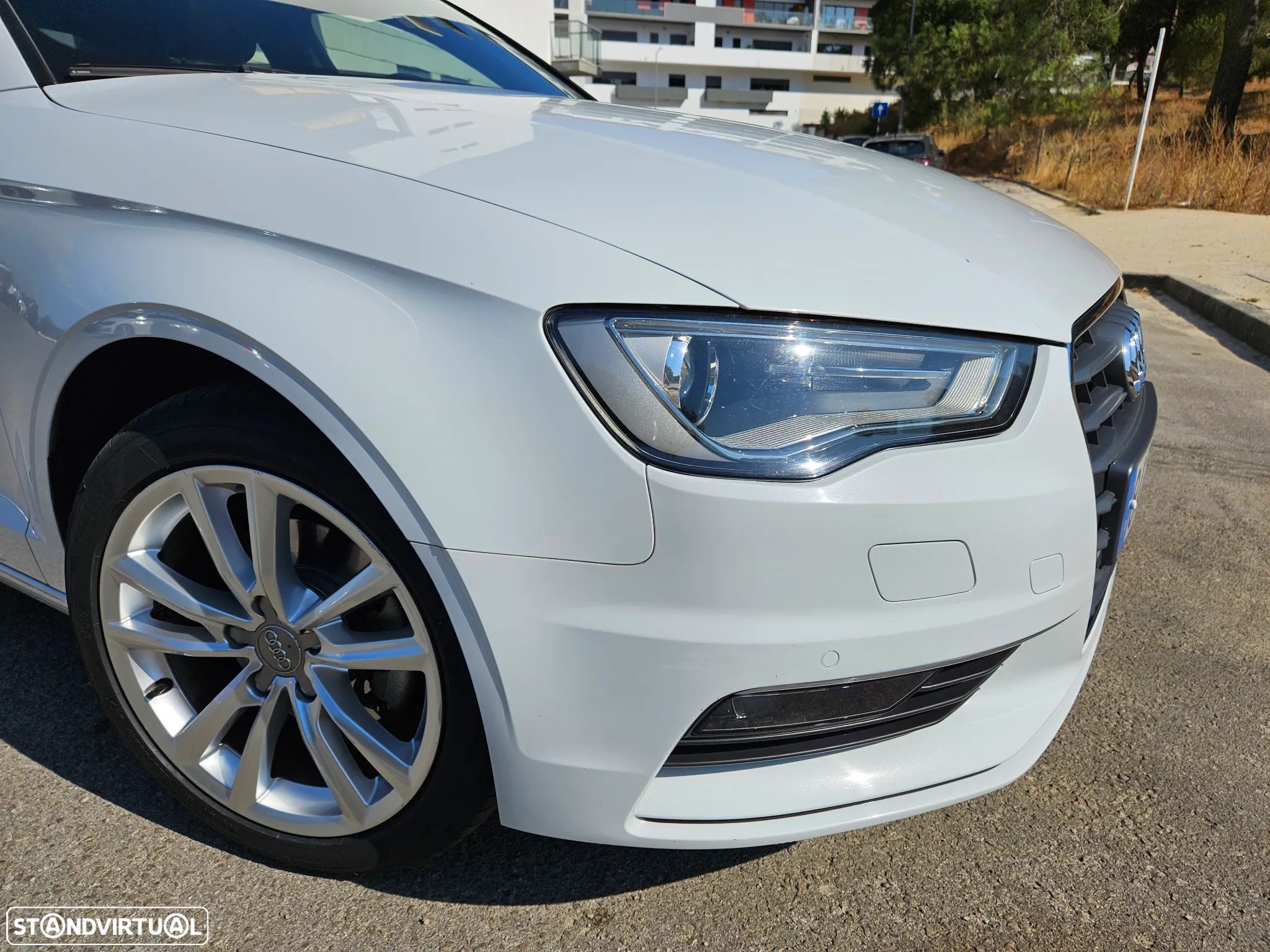 Audi A3 Limousine 1.6 TDI Attraction - 23