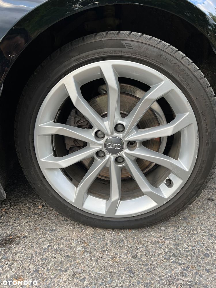 Audi A4 Avant 2.0 TDI Sport S tronic - 4
