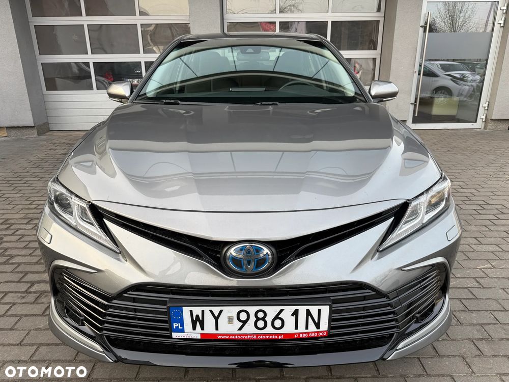 Toyota Camry 2.5 Hybrid Comfort CVT - 2