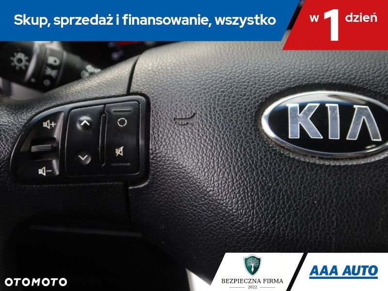 Kia Sportage - 18