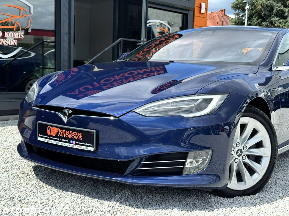 Tesla Model S Long Range Plus - 36