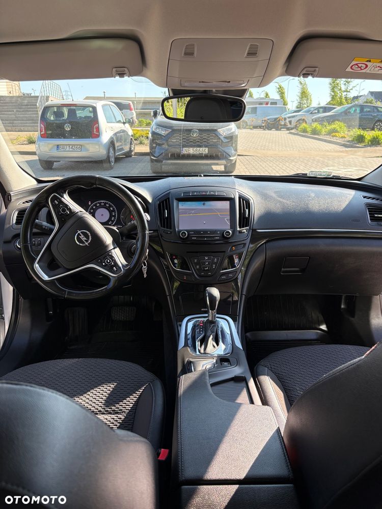 Opel Insignia - 10