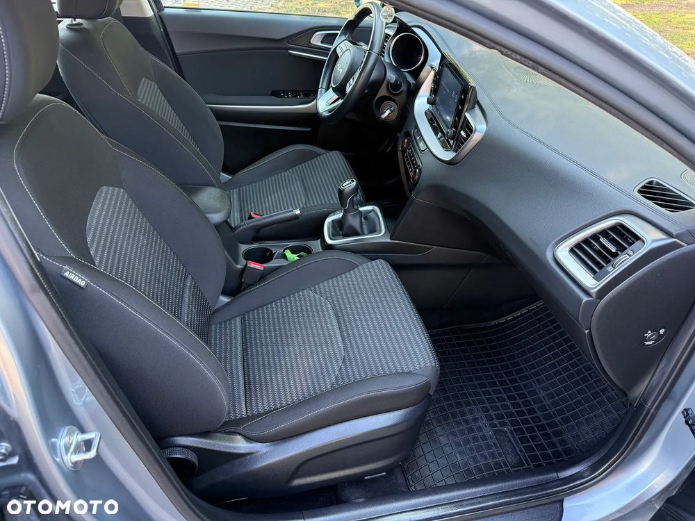 Kia Ceed 1.5 T-GDI L - 18