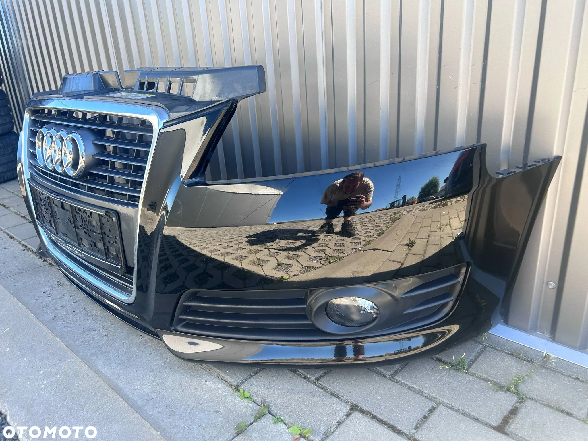 Audi A3 8P FL Lift  Zderzak Przód Przedni Kompletny Duży Grill LZ9Y ładny - 2
