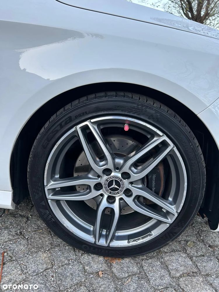 Mercedes-Benz CLA 220 4Matic 7G-DCT AMG Line - 16