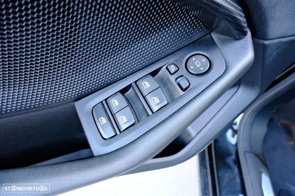 BMW 218 Gran Coupé i Aut. Sport Line - 28