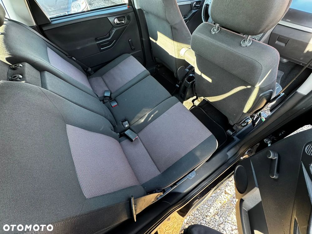 Opel Meriva 1.6 Enjoy - 31