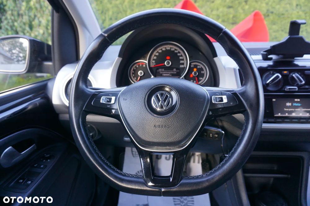 Volkswagen up! - 21