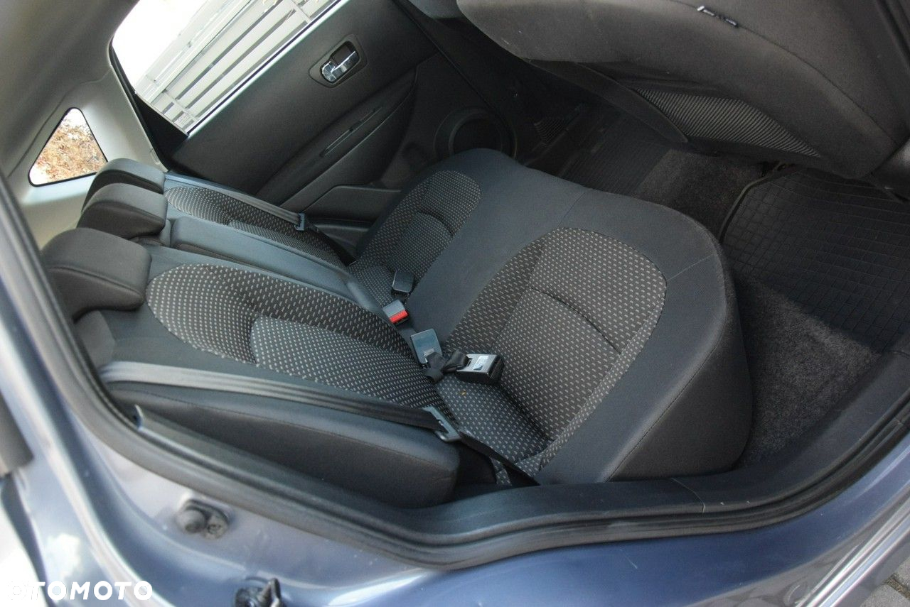 Nissan Qashqai - 16