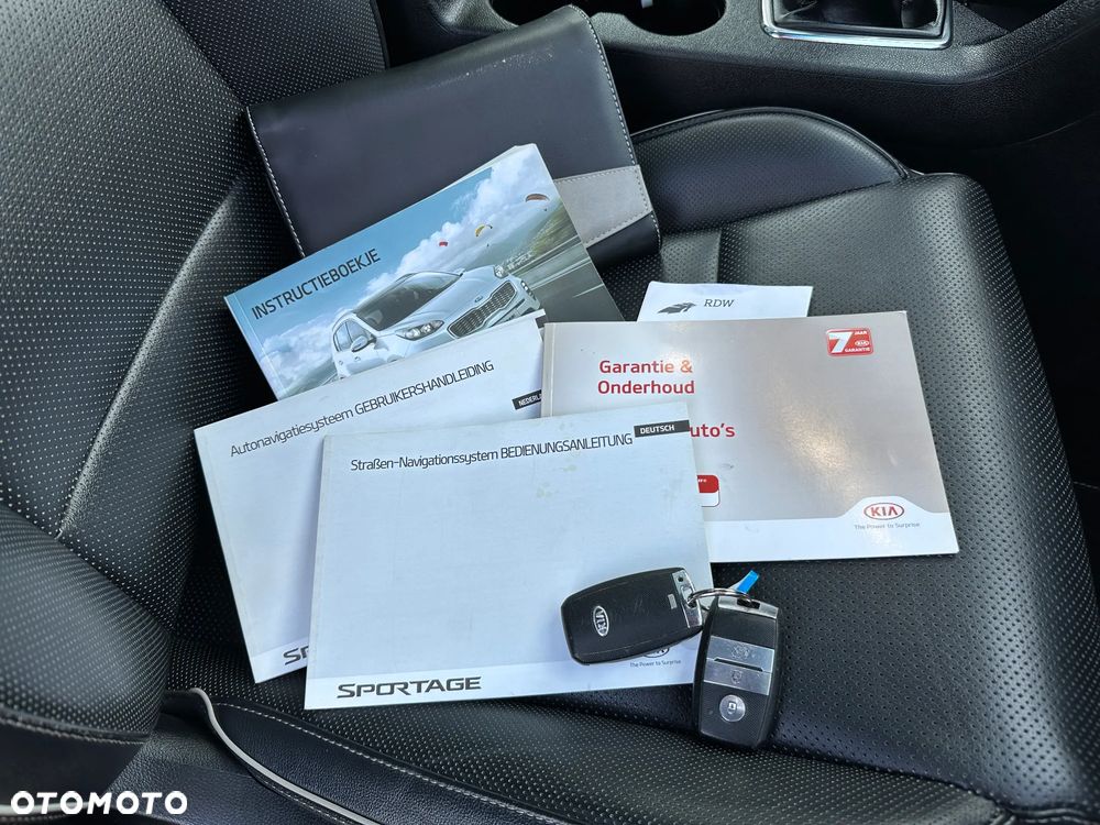 Kia Sportage 1.6 T-GDI AWD GT LINE - 31