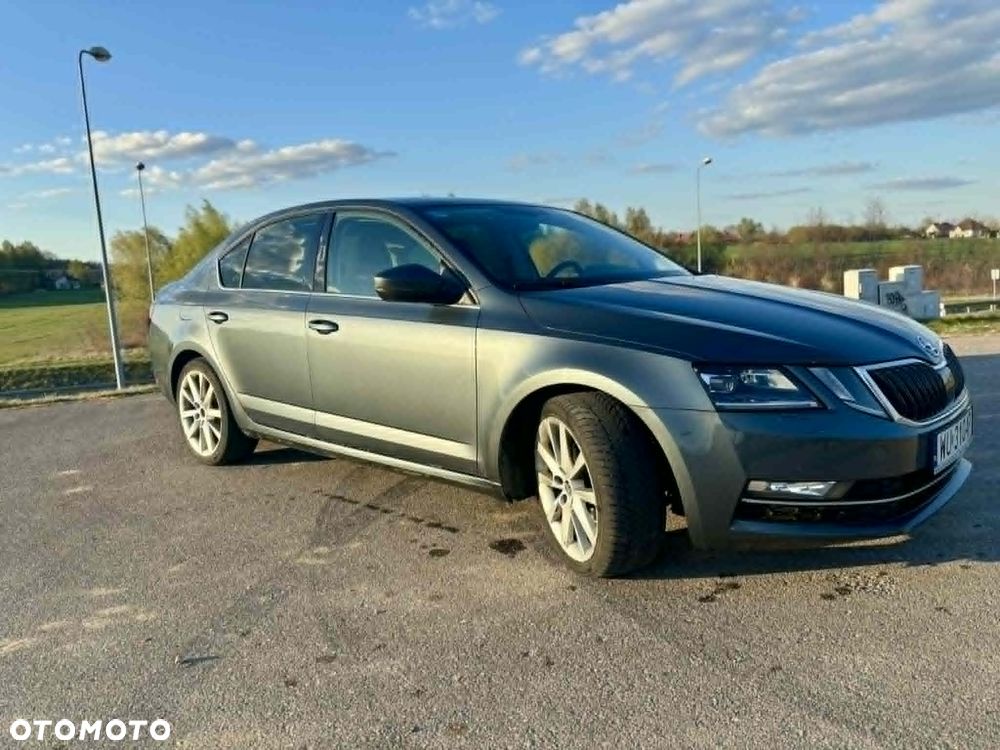 Skoda Octavia 1.6 TDI Ambition DSG - 2