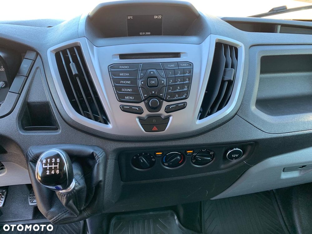 Ford Transit - 22