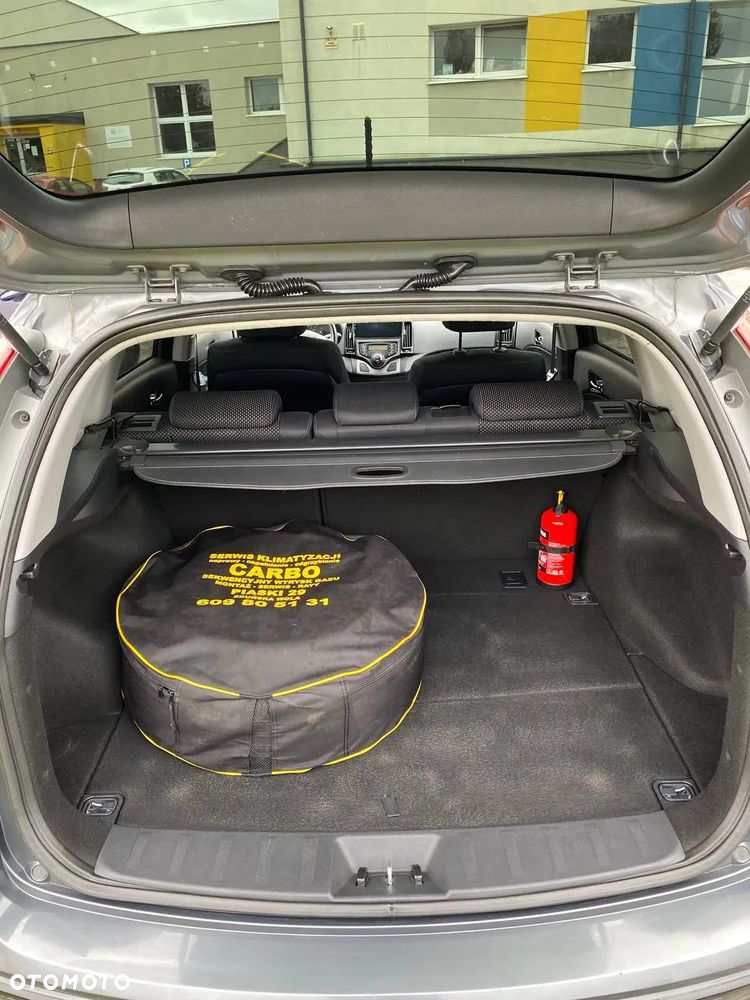 Hyundai i30 ver-1-6-comfort - 12