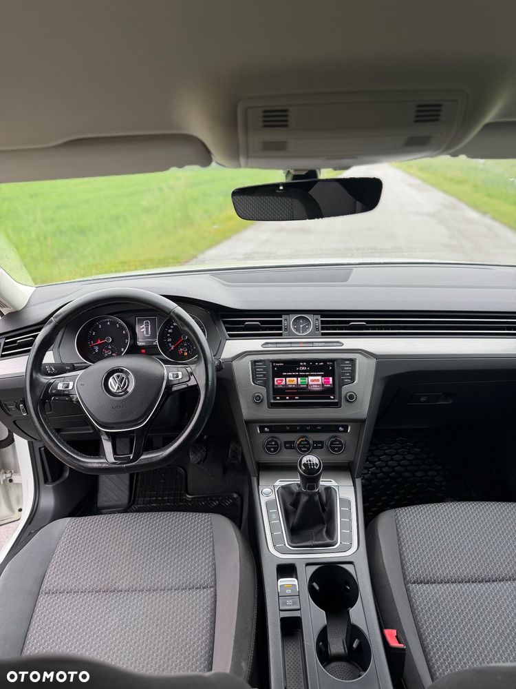 Volkswagen Passat 1.4 TSI BMT City - 13