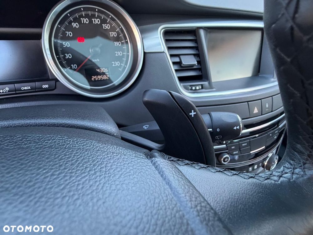 Peugeot 508 2.0 BlueHDi RXH S&S - 21