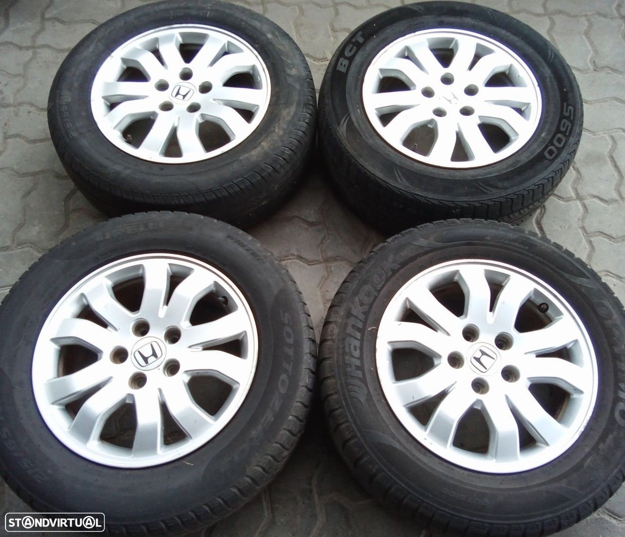 Jantes Honda CR-V R16 com pneus 215/65 furação 5x114.3 - 1