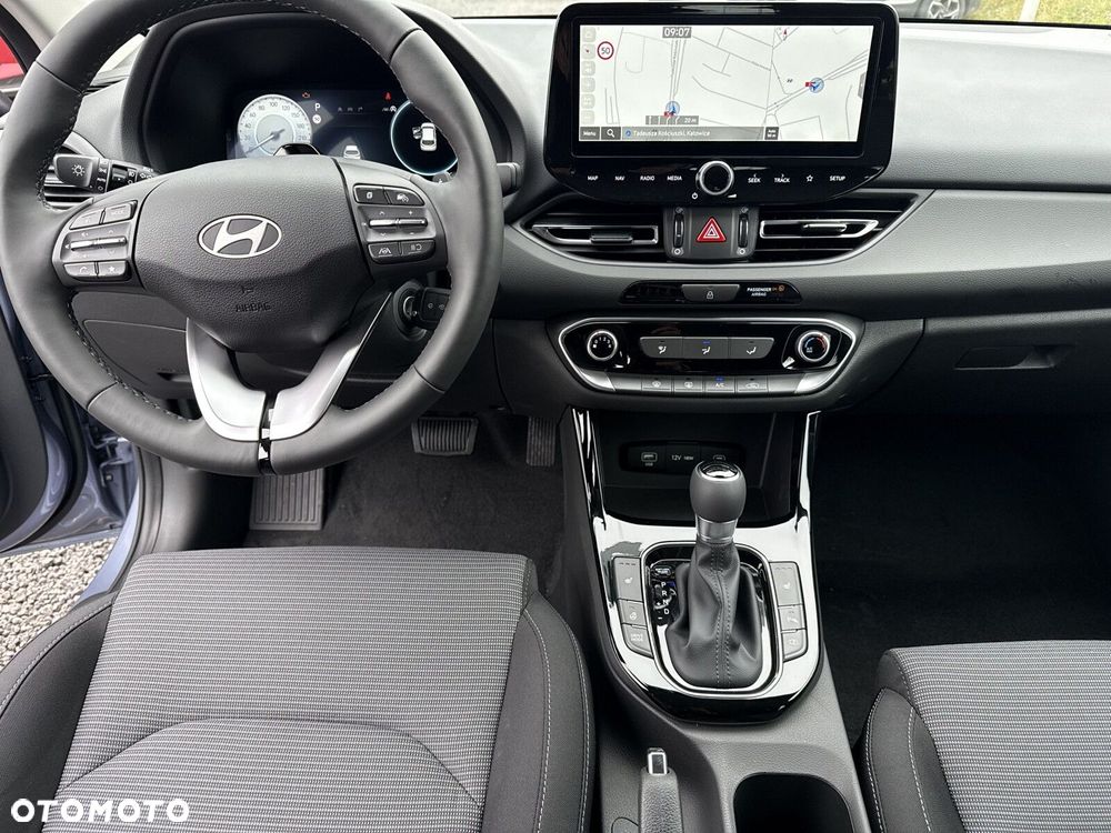 Hyundai i30 1.6 T-GDI Modern DCT - 12