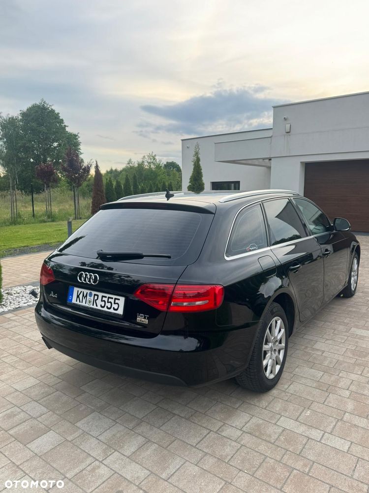 Audi A4 Avant 1.8 TFSI Ambiente - 10