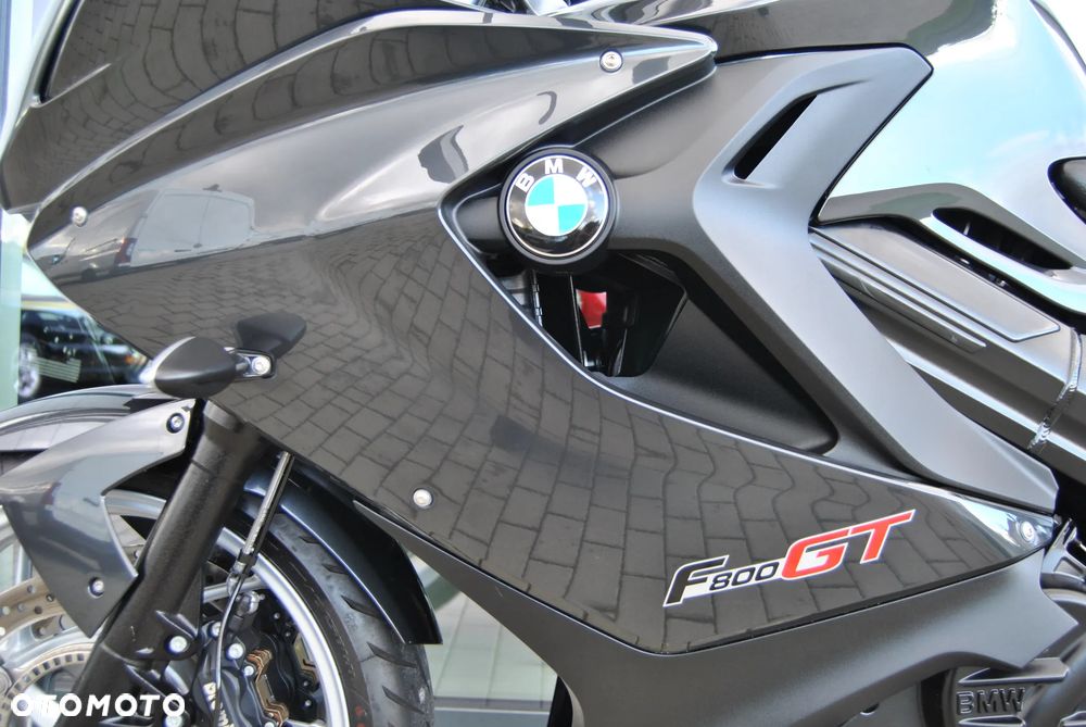 BMW F - 36