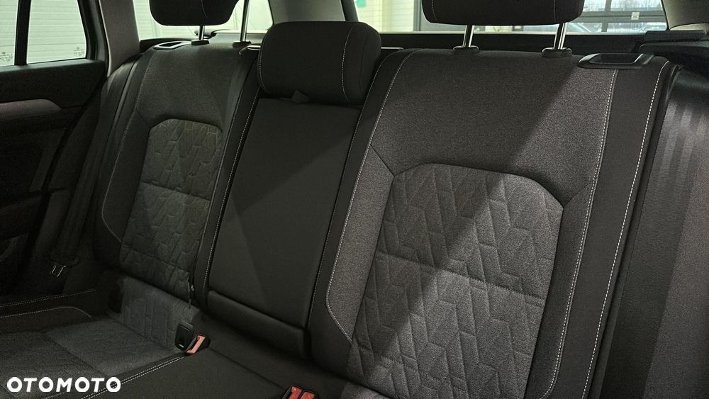 Volkswagen Passat 1.5 TSI EVO Business DSG - 18