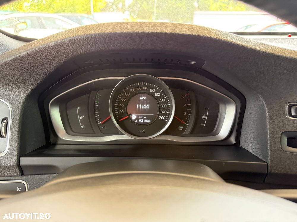 Volvo S60 D4 Summum - 18