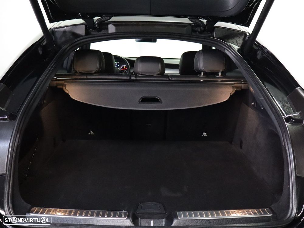 Mercedes-Benz GLC 300 e Coupé 4Matic - 22